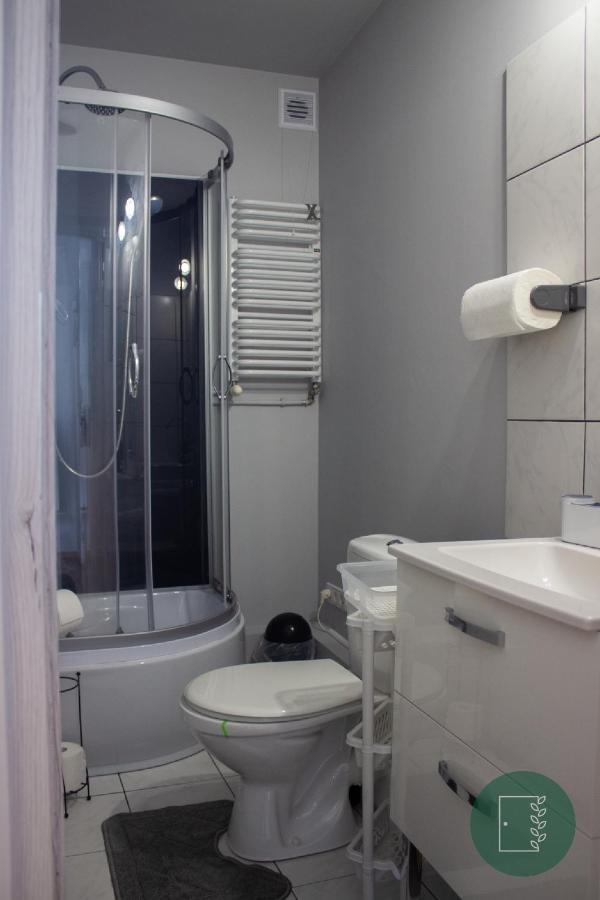 Apartamento Zielone Drzwi Starachowice Exterior foto