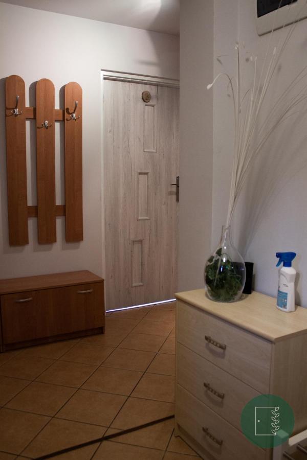 Apartamento Zielone Drzwi Starachowice Exterior foto